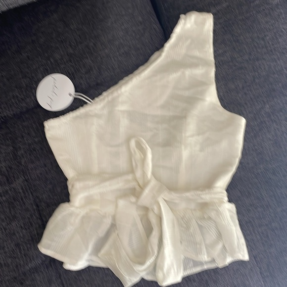 NWT Petal + Pup Palise Top - Picture 9 of 9